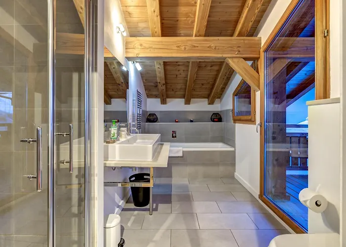 Chosalets - 200m2 Cheminee Jacuzzi Sauna Vues شاليه