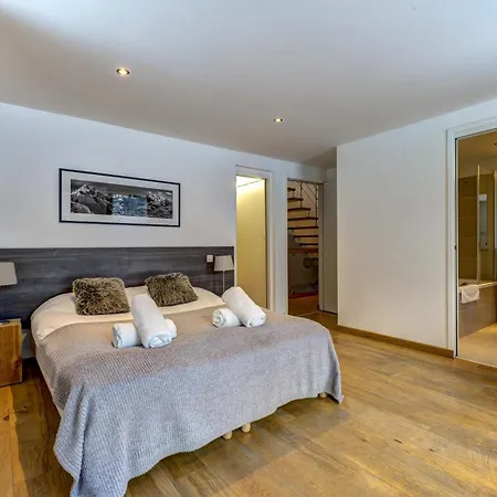 Chosalets - 200m2 Cheminee Jacuzzi Sauna Vues Chamonix